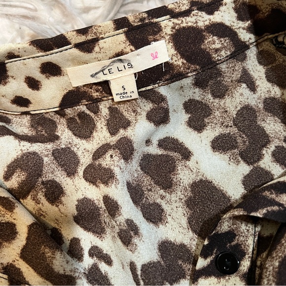 Leopard Animal Print Button Down Shirt Lace Up Back - Picture 7 of 10